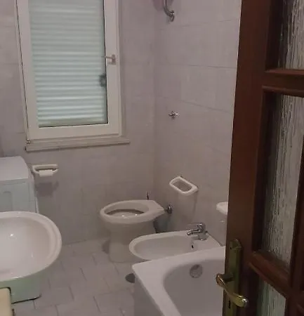 Via Armando Diaz Apartamento *